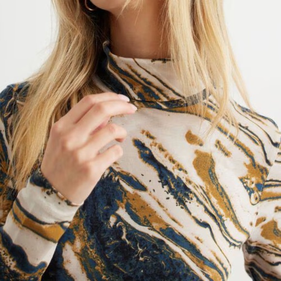 Long Sleeve Sheer Printed Turtleneck - Picture 12 of 13
